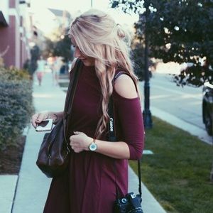 Maroon midi dress!